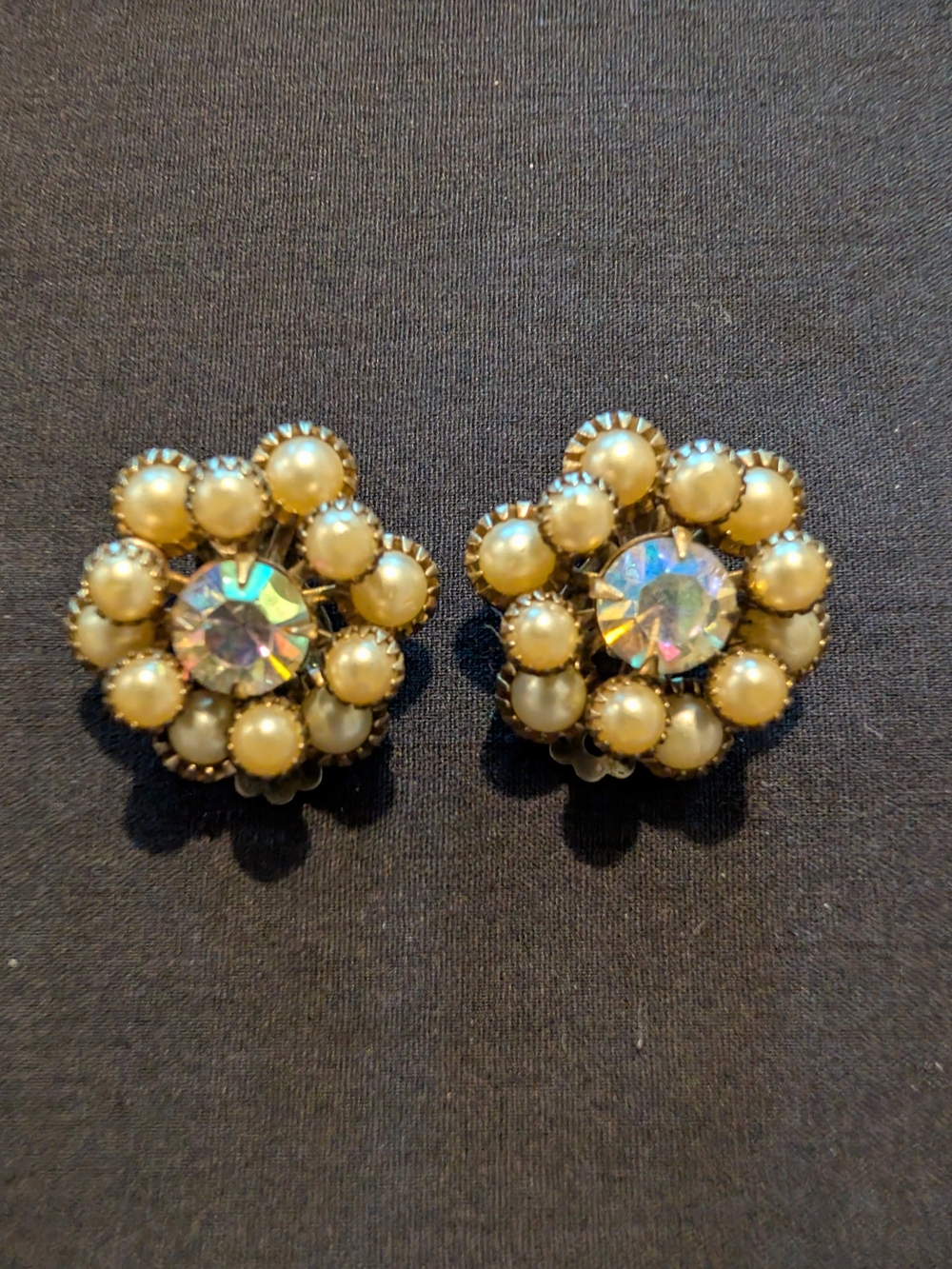 Vintage Classic Pearl Cluster Flower Clip On Earrings with Aurora Center